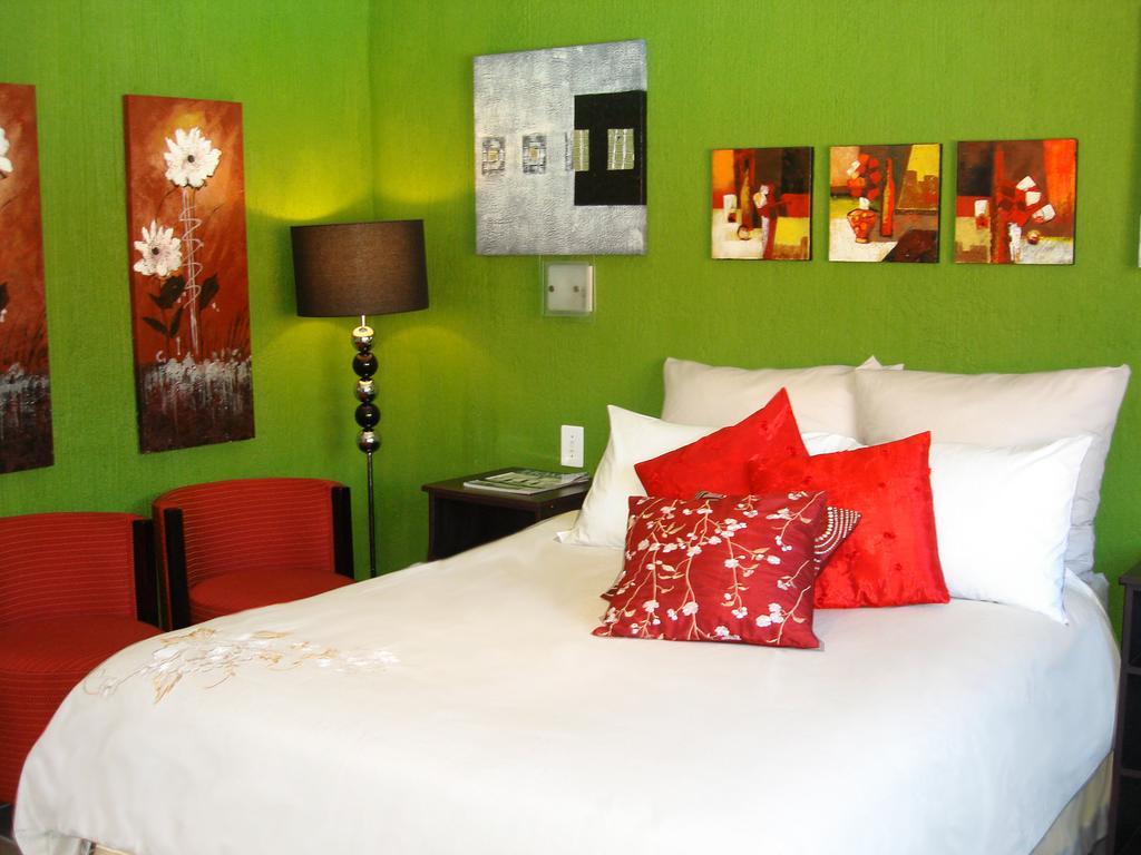 Boga Legaba Guest House & Conference Centre Mafikeng Ngoại thất bức ảnh
